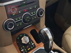 لاند روفر LR4